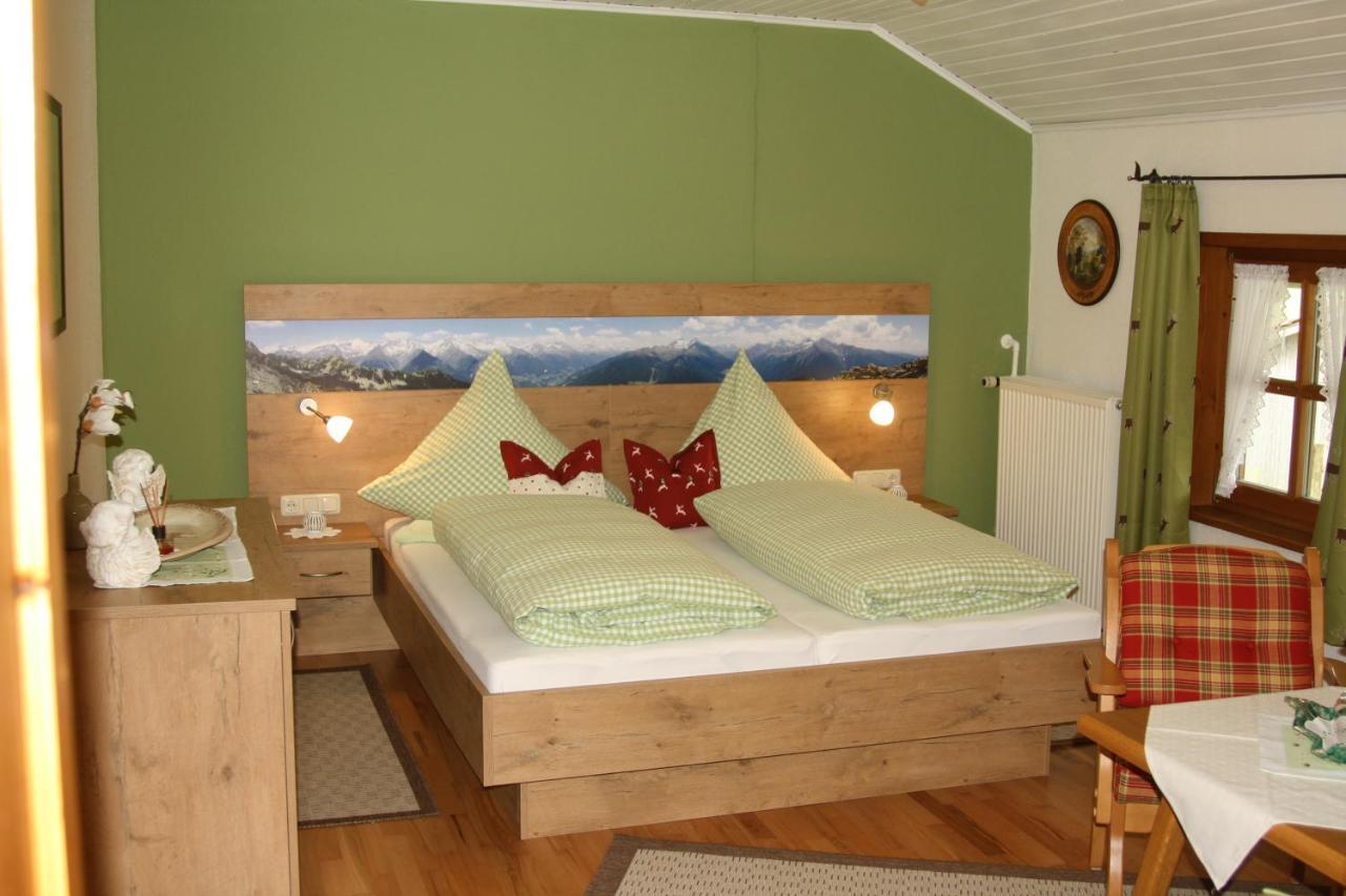Gaestehaus Herbstbauernhof Siegsdorf Ngoại thất bức ảnh