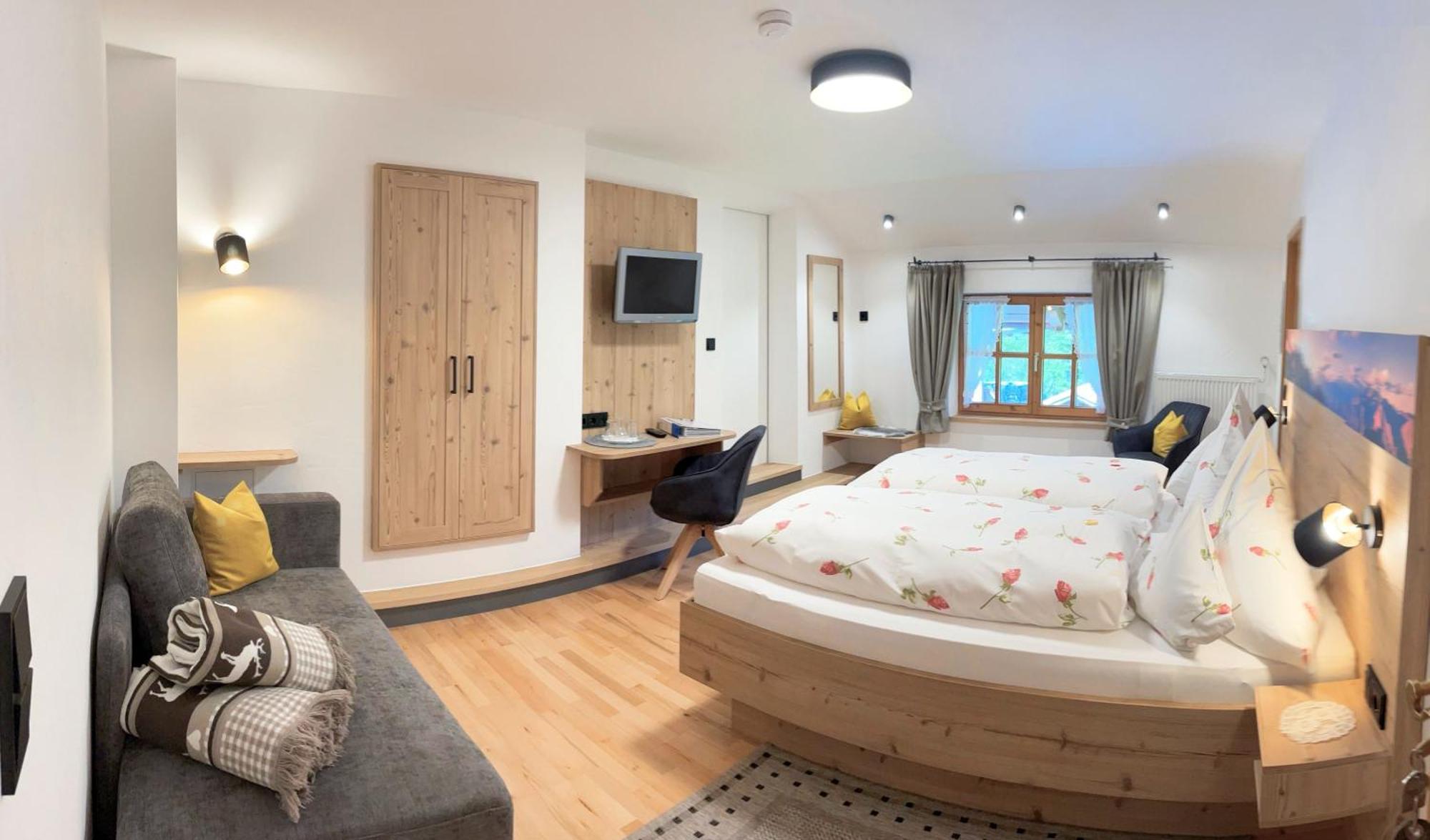 Gaestehaus Herbstbauernhof Siegsdorf Ngoại thất bức ảnh
